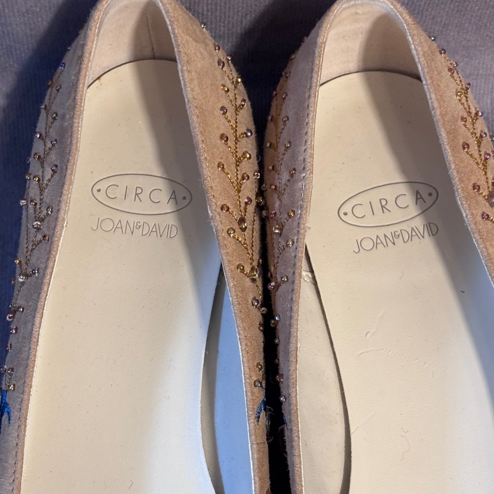 Circa Joan & David Embroidered Beaded Suede Heel Womens 7 Tan Boho - Picture 10 of 11
